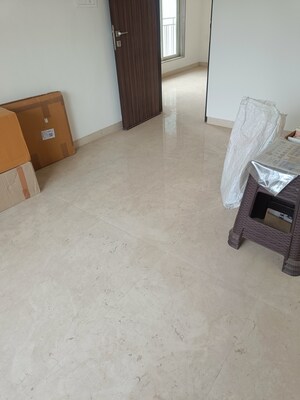 Room in 3 BHK Apartment at Hum Vishal 1, Borivali West – for Sale