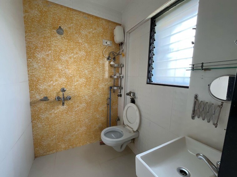 undefined, sky-anchorage 3 Bedroom 1360 Sq.Ft. Apartment In Versova Mumbai 9192098