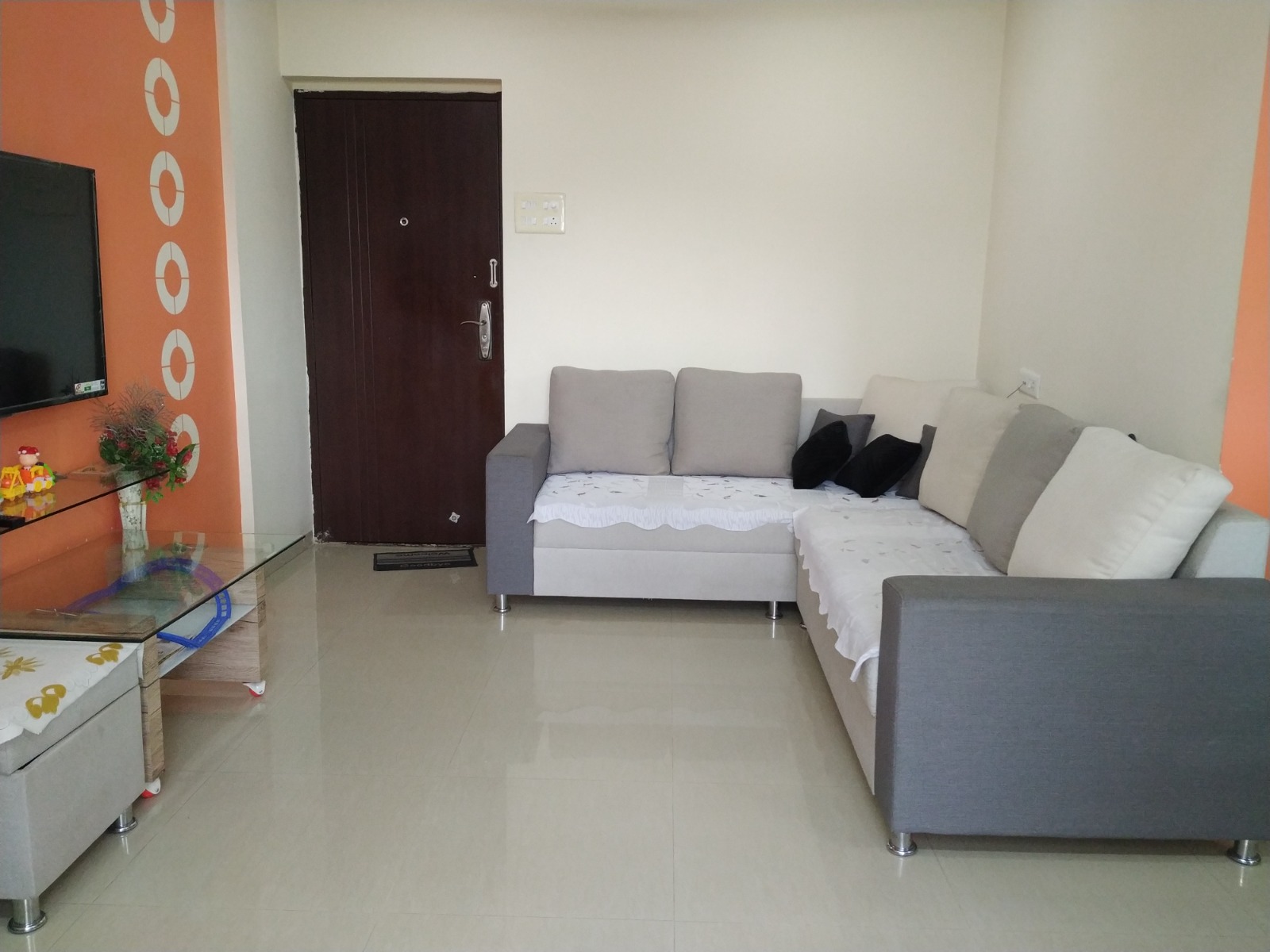 2 BHK + Servant Room Apartment For Sale in Yash Platinum Dhayari