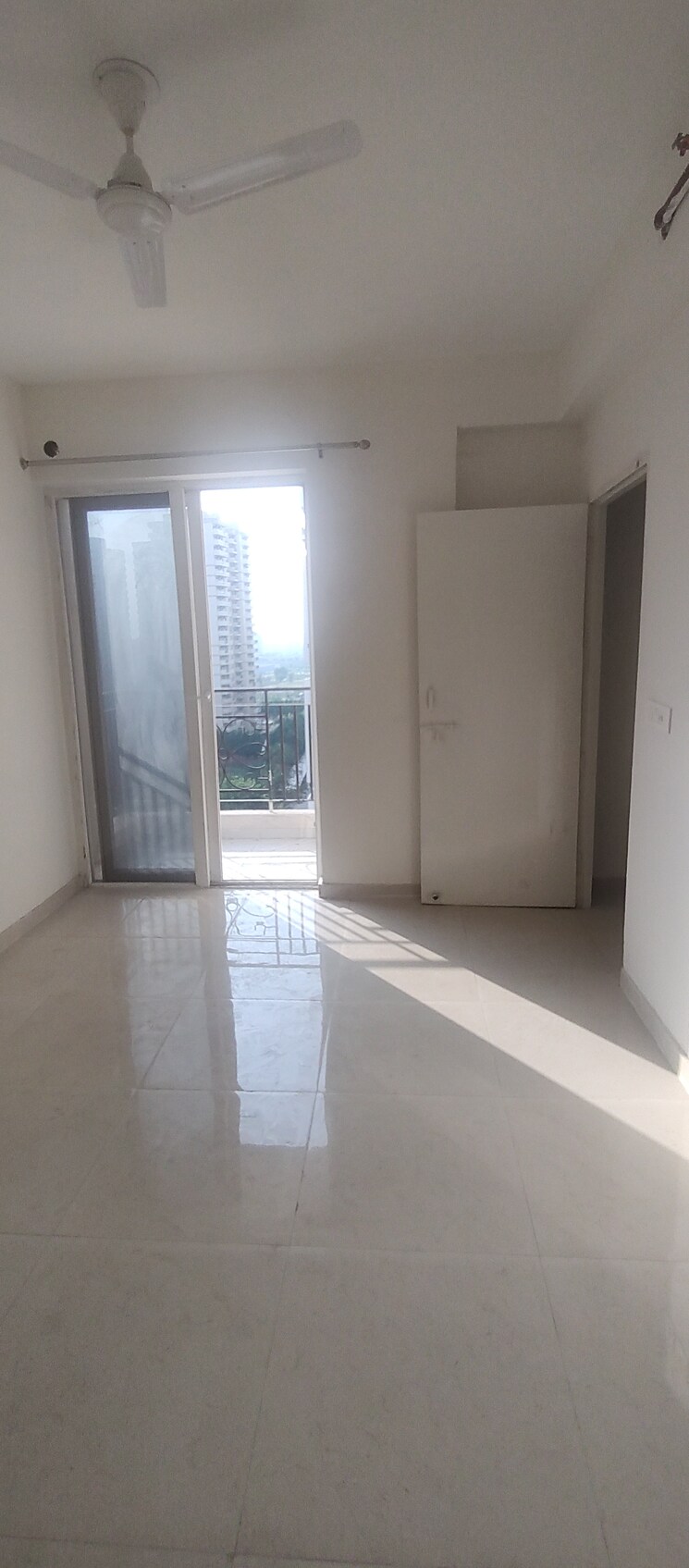 Room, sector 37d 2 Bedroom 685 Sq.Ft. Apartment In Sector 37d Gurgaon 9192115