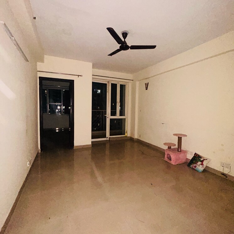 Room, logix-blossom-greens 2 Bedroom 1040 Sq.Ft. Apartment In Sector 143 Noida 9192130