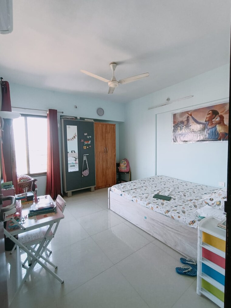 Living Room, saarrthi-shimmer-n-shine 3 Bedroom 1548 Sq.Ft. Apartment In Vadgaon Budruk Pune 9192147