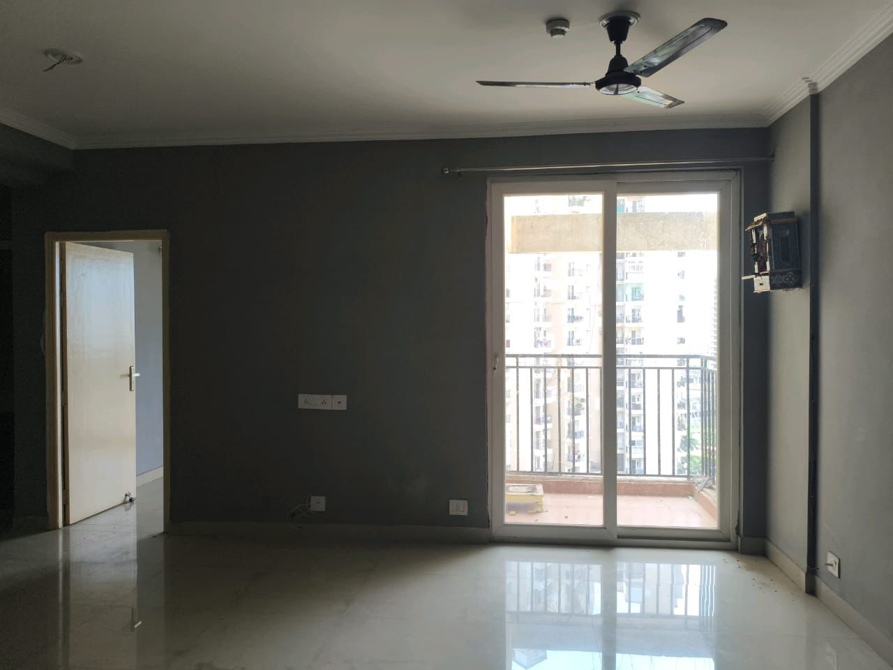 3 BHK Apartment For Rent in Spring Meadows