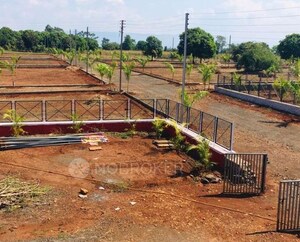  Plot For Sale in Gosainganj