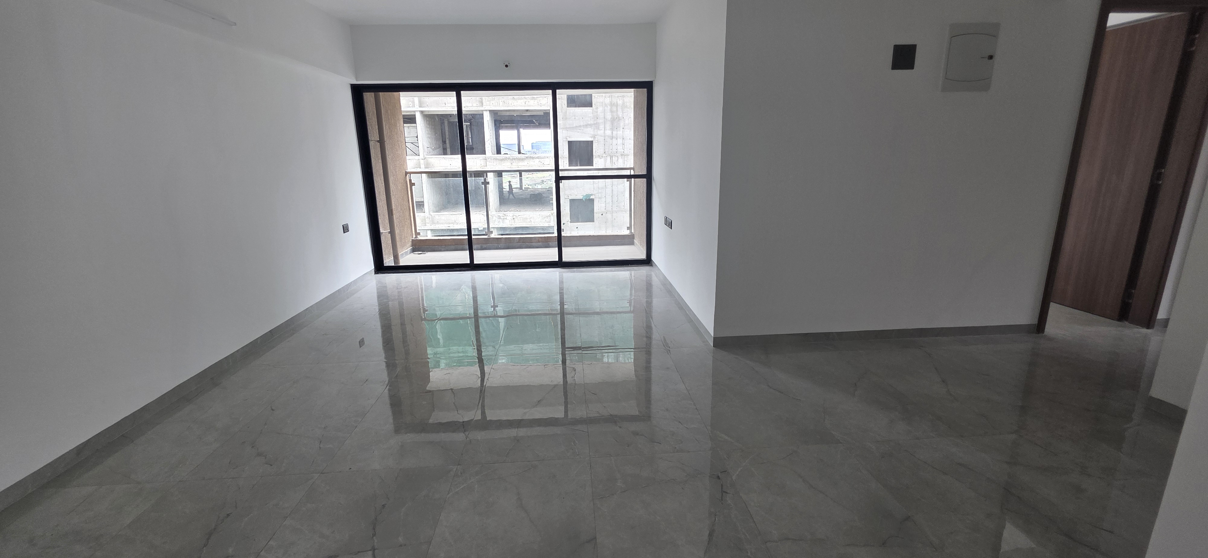 2.5 BHK + Extra Room Apartment For Rent in Unique Youtopia