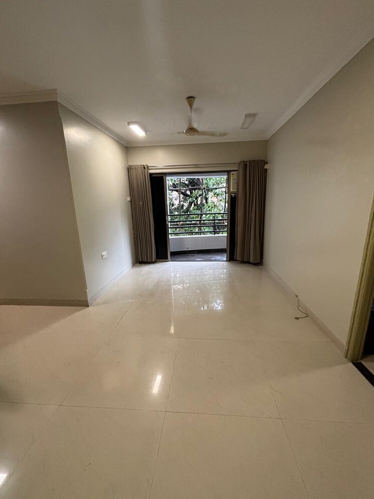 Room, poseidon-apartment 3 Bedroom 1000 Sq.Ft. Apartment In Andheri West Mumbai 9192197