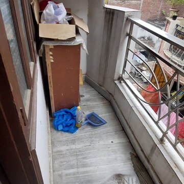 Balcony in 1 RK Builder Floor at Govindpuri – for Rent