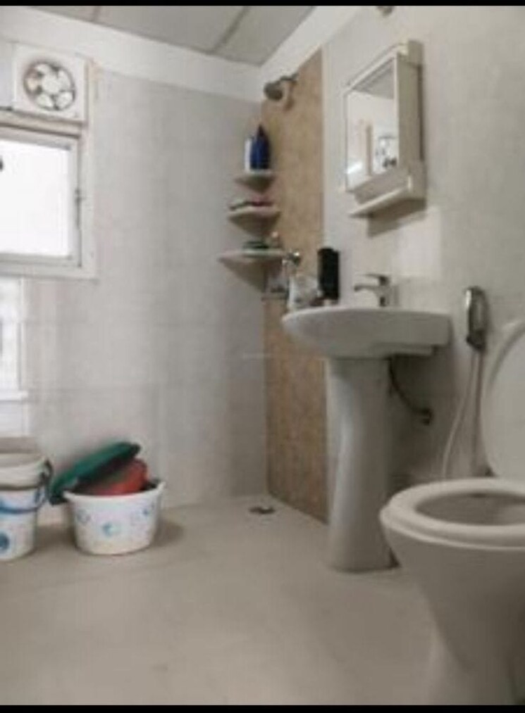Bathroom, samridhi-grand-avenue 3 Bedroom 1380 Sq.Ft. Apartment In Tech Zone 4 Greater Noida Greater Noida 9192242