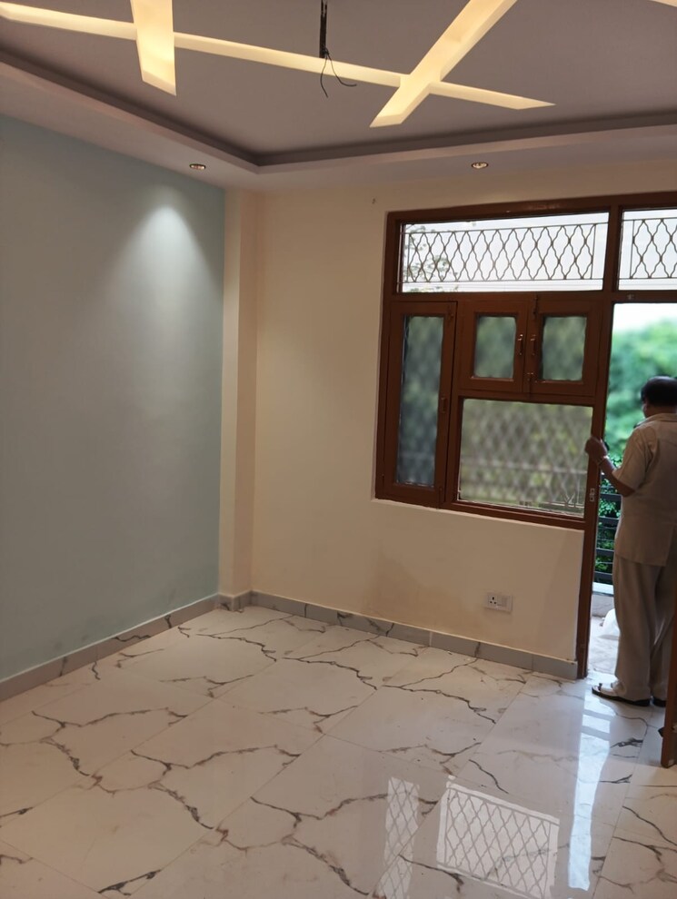 Bedroom, shalimar garden 3 Bedroom 1300 Sq.Ft. Builder Floor In Shalimar Garden Ghaziabad 9192259