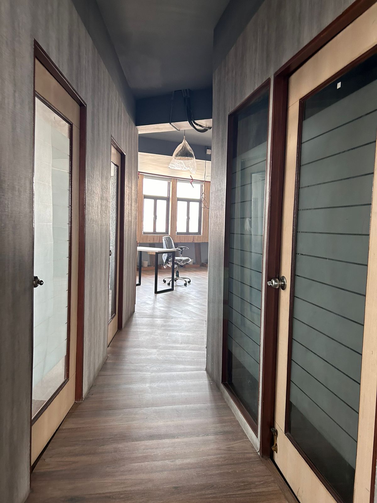 5 BHK + Servant Room Villa For Sale in DLF Alameda