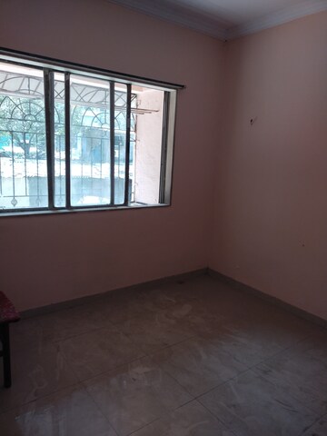 Room in 1 BHK Apartment at Kurla East – for Rent