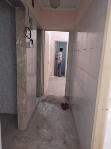 Room in 1 BHK Apartment at Kurla East – for Rent