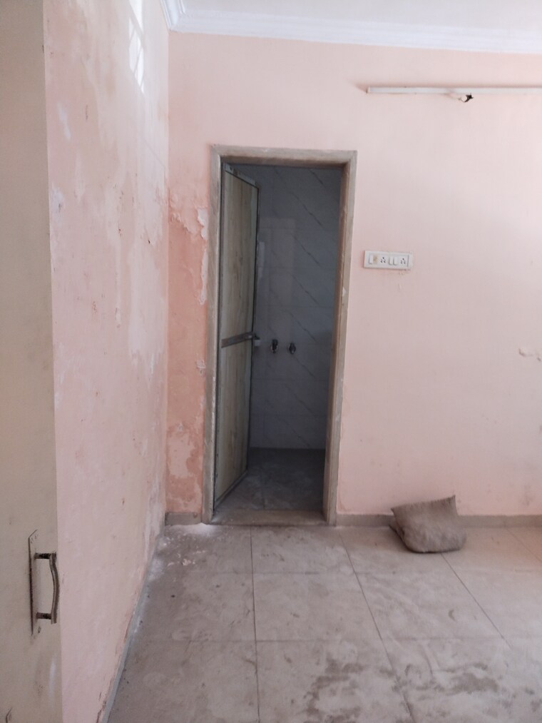 Bathroom, kurla east 1 Bedroom 360 Sq.Ft. Apartment In Kurla East Mumbai 9192252