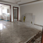 4 BHK + Servant Room 275 Sq.Yd. Builder Floor in Sector 21D