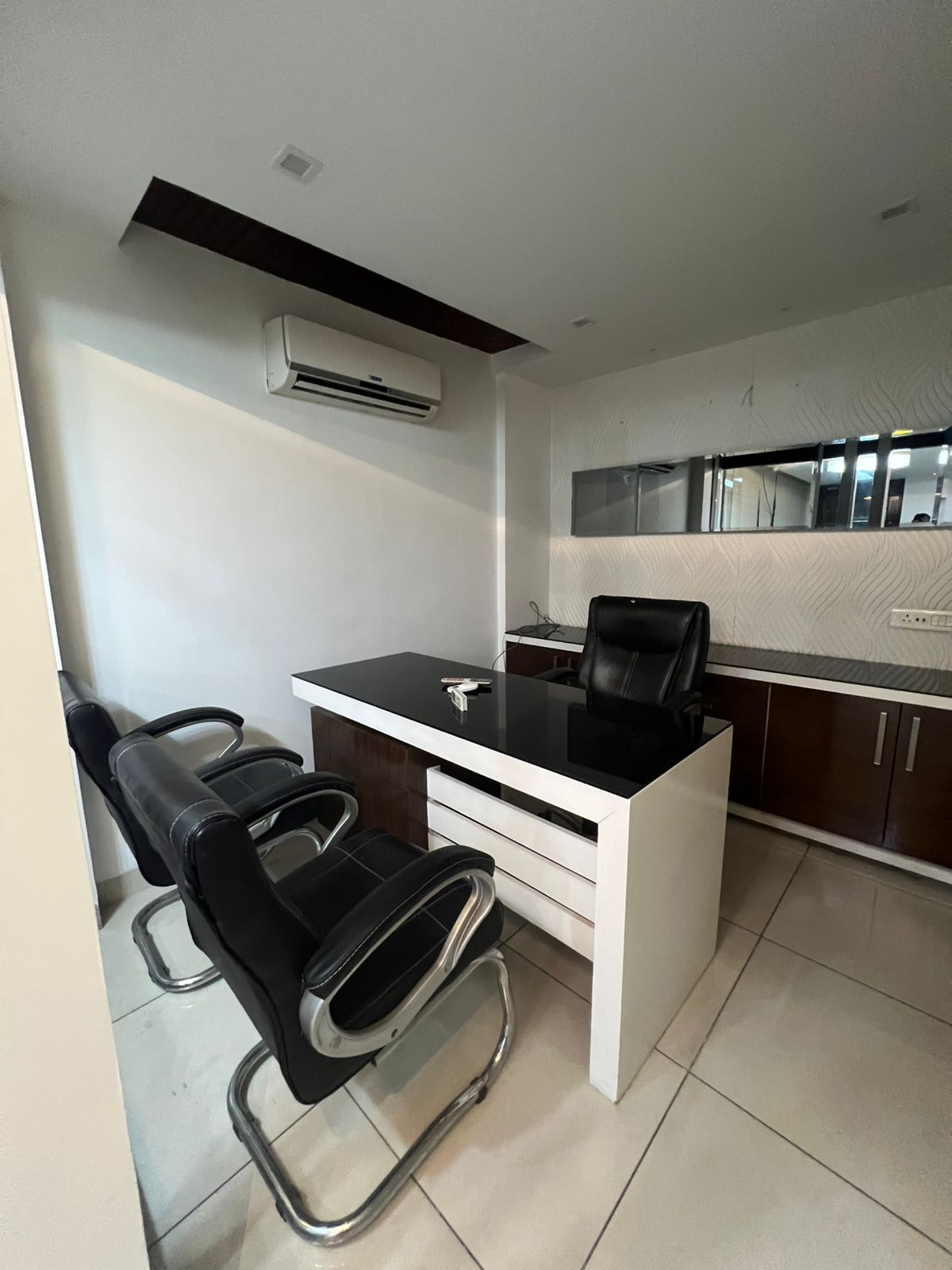 Office Space For Rent in Ferozepur Road 