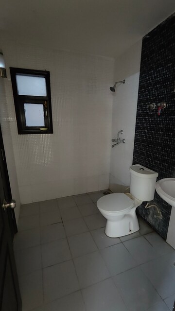 Bathroom in 3 BHK Apartment at Pakhowal Road – for Rent