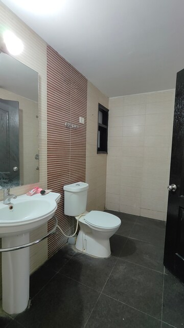 Bathroom in 3 BHK Apartment at Pakhowal Road – for Rent