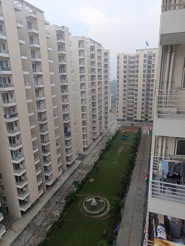 2 BHK Apartment – Exterior View View at Chandigarh Road - for Rent