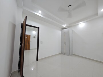 1 BHK Builder Floor For Rent in Saket