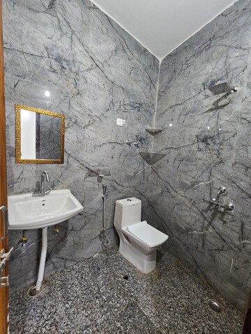 Bathroom in 1 BHK Builder Floor at Saket – for Rent