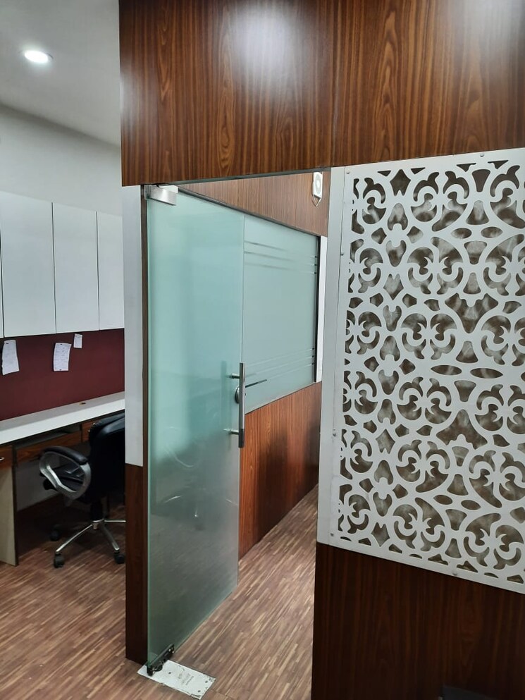 Kitchen, netaji subhash place Commercial Office Space 284 Sq.Ft. In Netaji Subhash Place Delhi 9192405