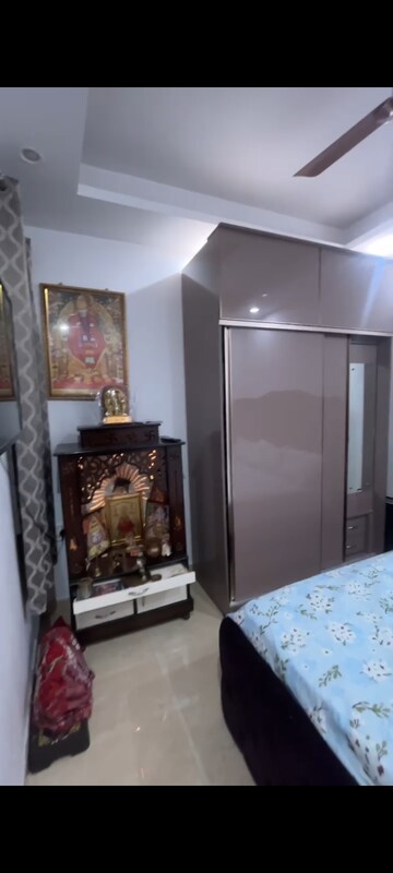 Bedroom in 2 BHK Builder Floor at Saket – for Rent