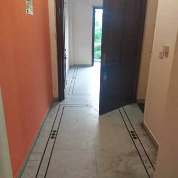 Room in 1 BHK Builder Floor at Malviya Nagar – for Rent