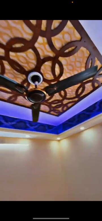 Gym in 3 BHK Builder Floor at Uttam Nagar – for Rent
