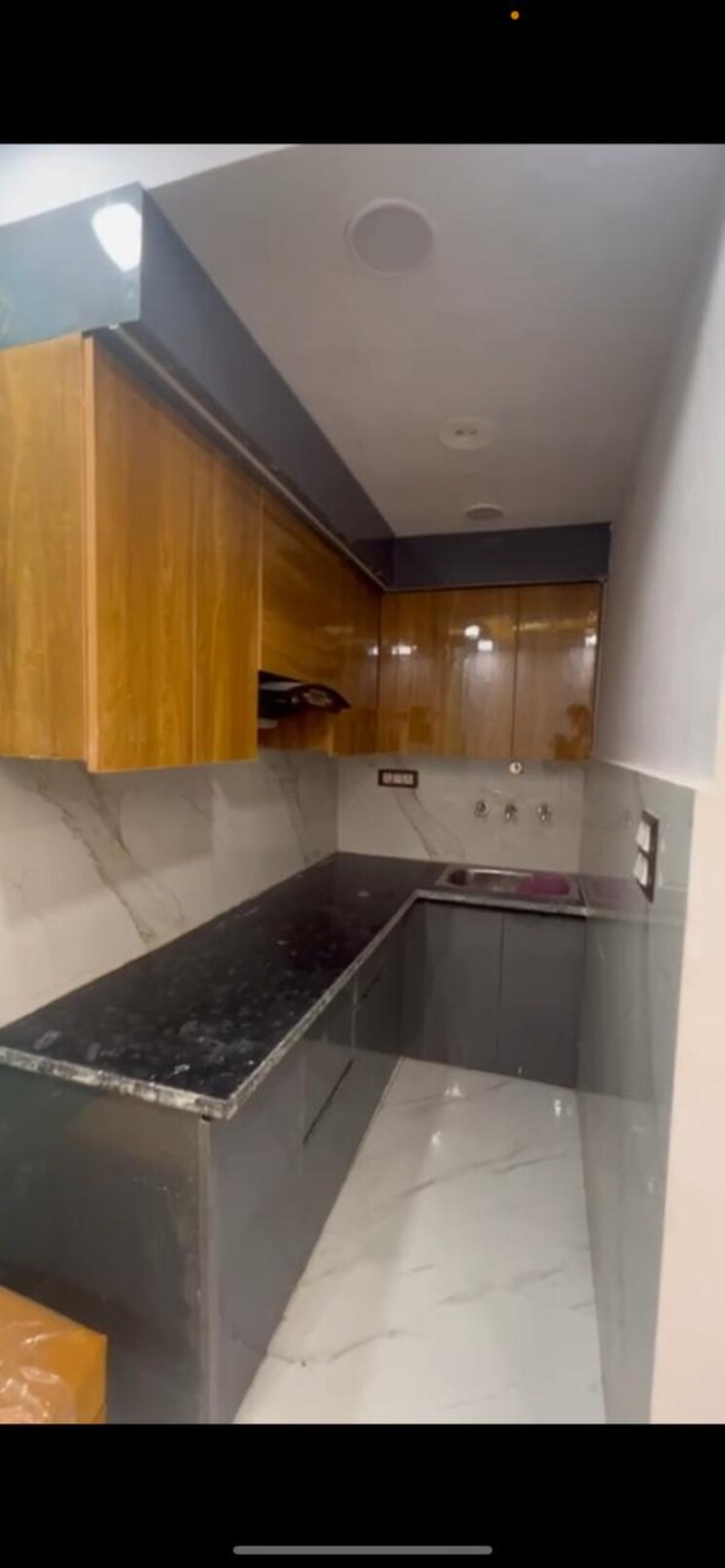 Kitchen, uttam nagar 2 Bedroom 65 Sq.Yd. Builder Floor In Uttam Nagar Delhi 9192443