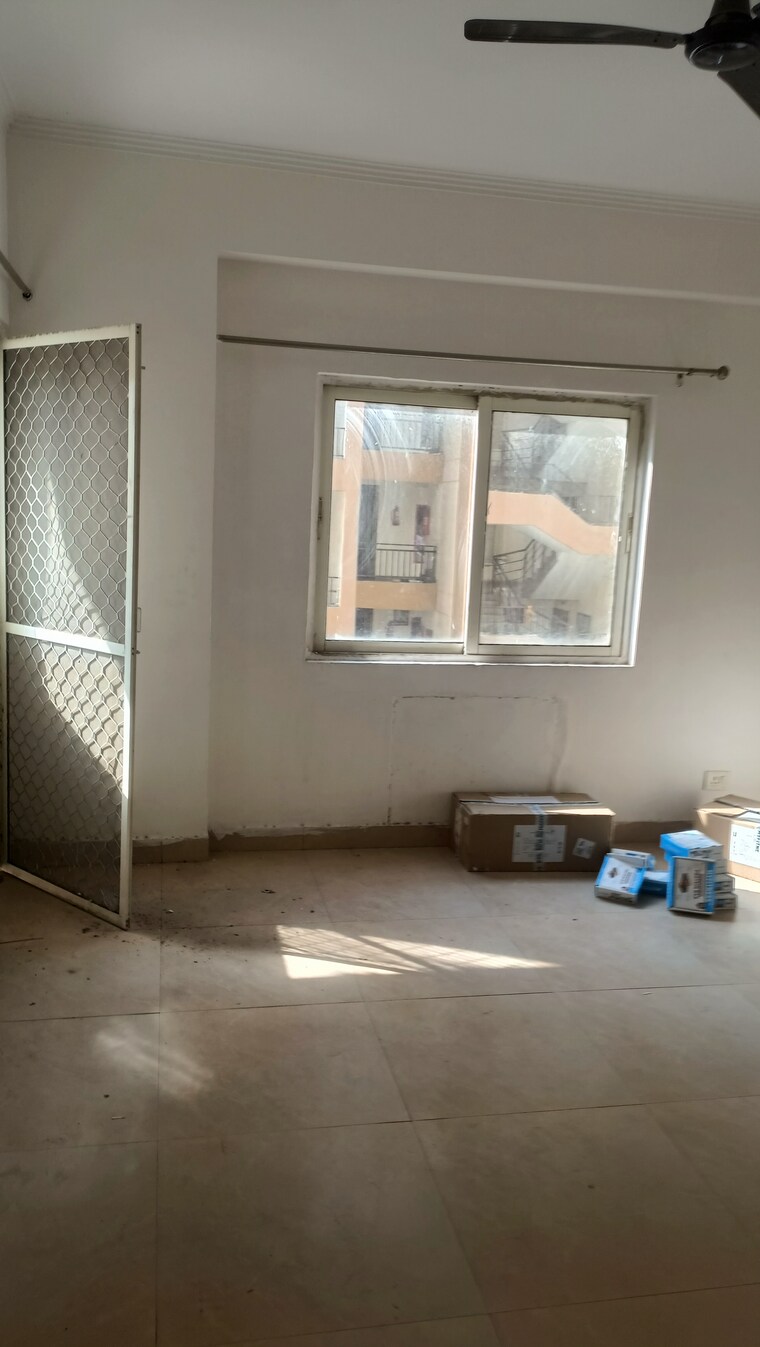 Living Room, gardenia-gateway 3 Bedroom 1700 Sq.Ft. Apartment In Sector 75 Noida 9192451