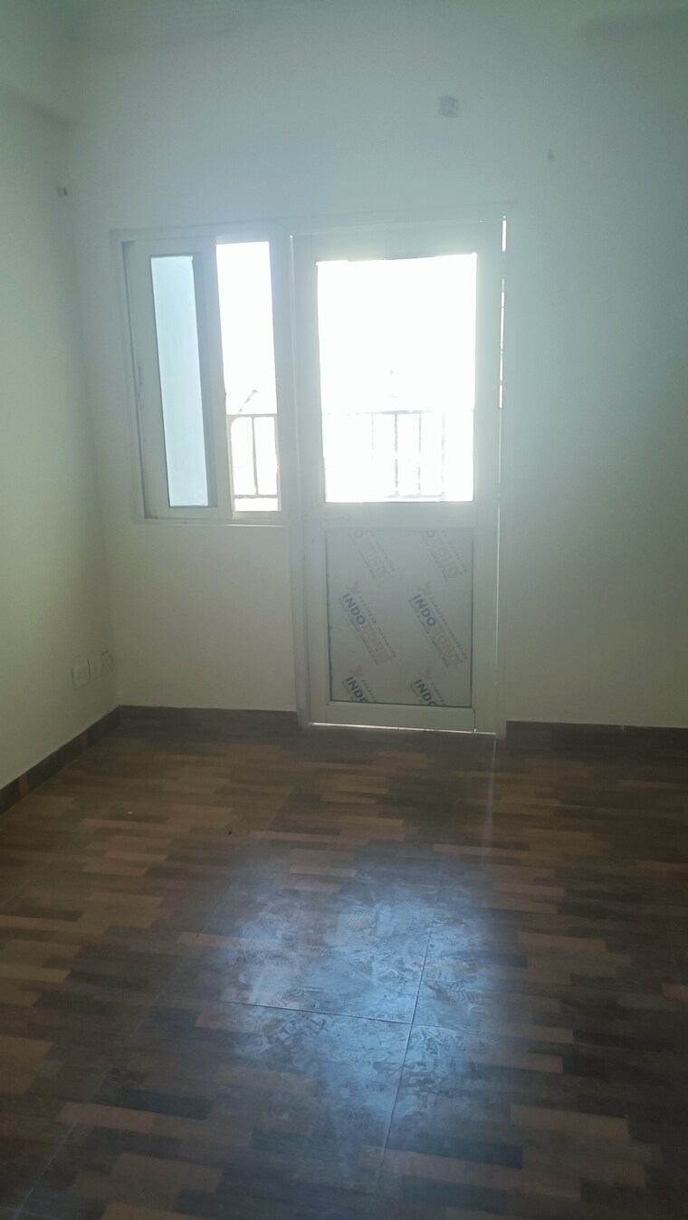 Room, gardenia-gateway 3 Bedroom 1700 Sq.Ft. Apartment In Sector 75 Noida 9192455