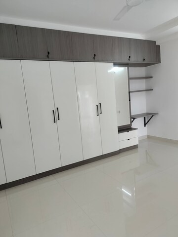 Master Bedroom in 2 BHK Apartment at Kondapur – for Rent