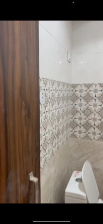 Bedroom in 2 BHK Builder Floor at Uttam Nagar – for Rent