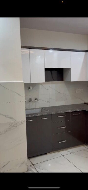 Kitchen in 2 BHK Builder Floor at Uttam Nagar – for Rent
