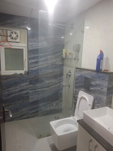 Bathroom in 3 BHK Apartment at Amrapali Silicon City, Sector 76 – for Rent