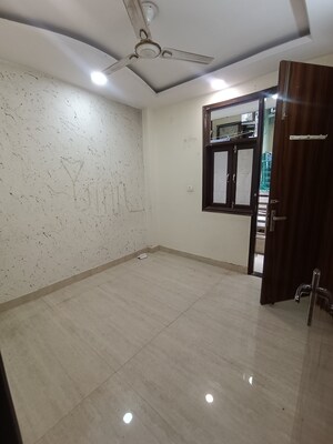 Room in 2.5 BHK Builder Floor at Govindpuri – for Sale