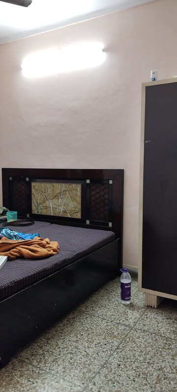 Bedroom in 2.5 BHK Builder Floor at G Block Shastri Nagar – for Rent