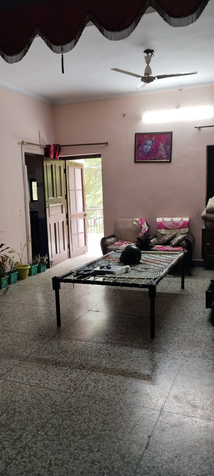 Bedroom, g block shastri nagar 2.5 Bedroom 1100 Sq.Ft. Builder Floor In G Block Shastri Nagar Ghaziabad 9192479