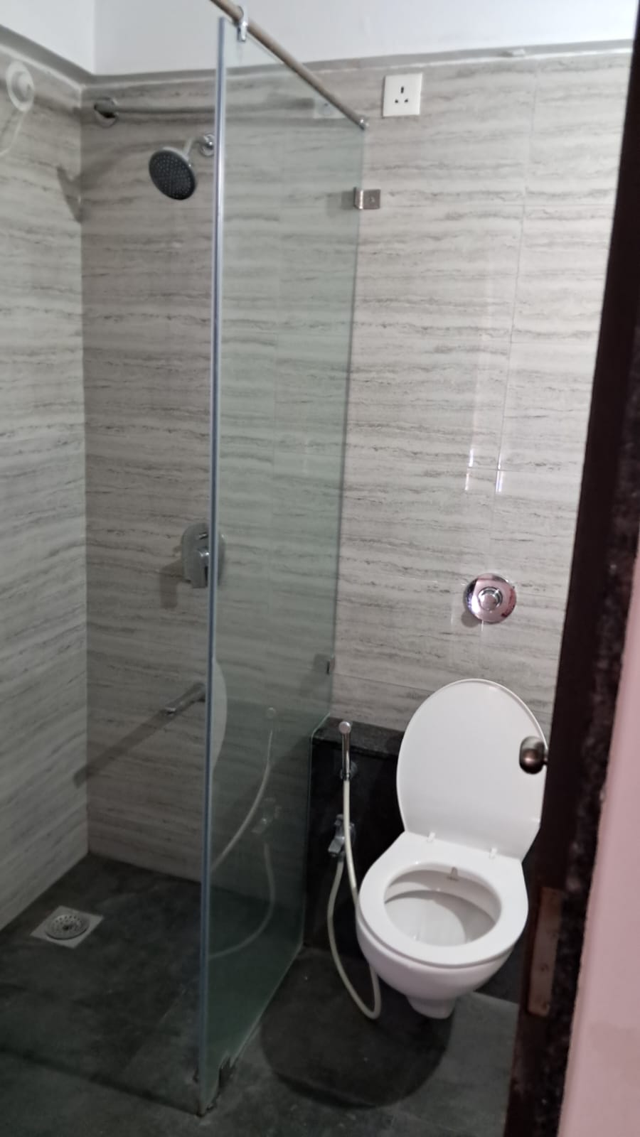 3 BHK + Servant Room Apartment For Sale in Paranjape Schemes Madhukosh