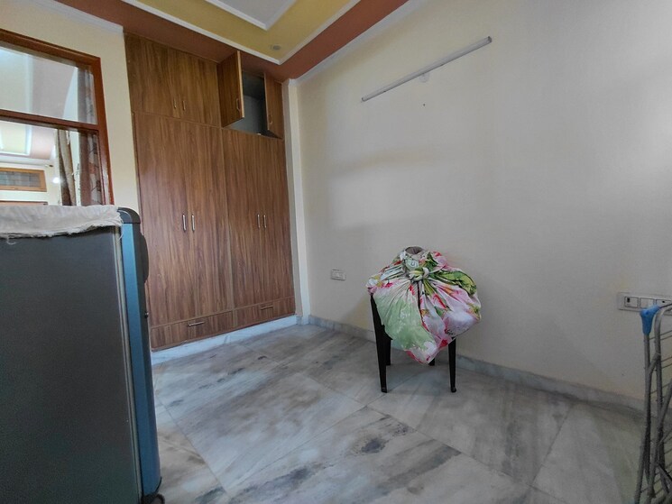 Room, janakpuri 2 Bedroom 720 Sq.Ft. Builder Floor In Janakpuri Delhi 9192510