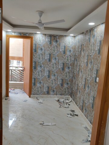 Room in 2 BHK Builder Floor at Govindpuri – for Sale