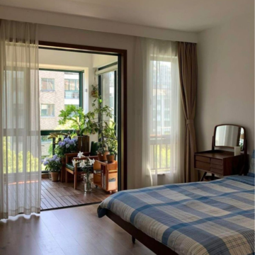 Bedroom in 2 BHK Apartment at Windsor Apartment Bandra West, St. Peters Colony – for Rent