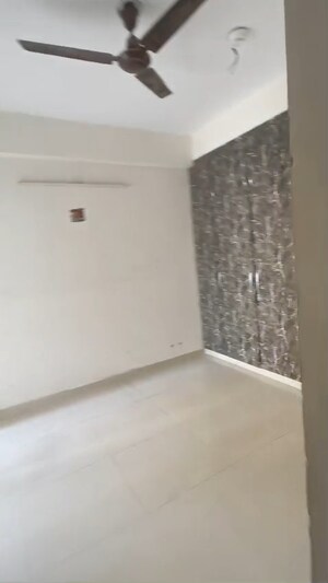 Room in 2 BHK Apartment at Windsor Paradise 2, Raj Nagar Extension – for Sale