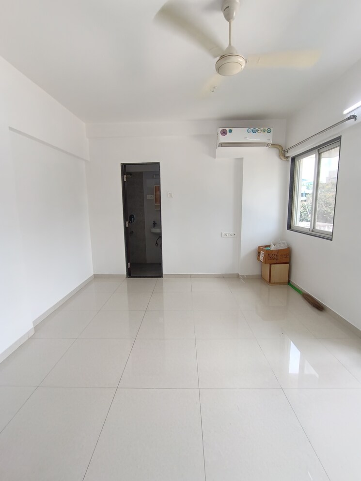 undefined, ic colony 2 Bedroom 650 Sq.Ft. Apartment In Ic Colony Mumbai 9192573