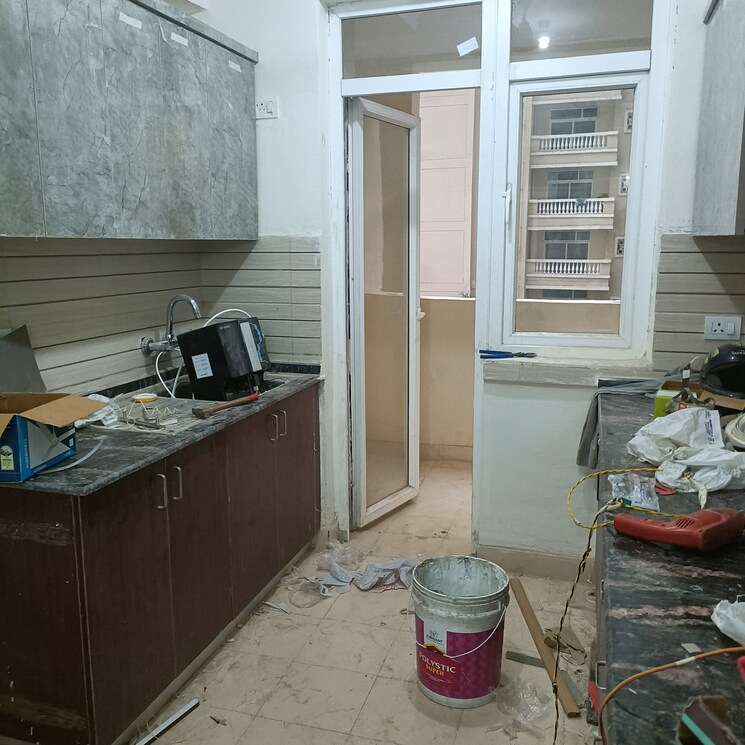 Kitchen, amrapali-silicon-city 3 Bedroom 1545 Sq.Ft. Apartment In Sector 76 Noida 9192581