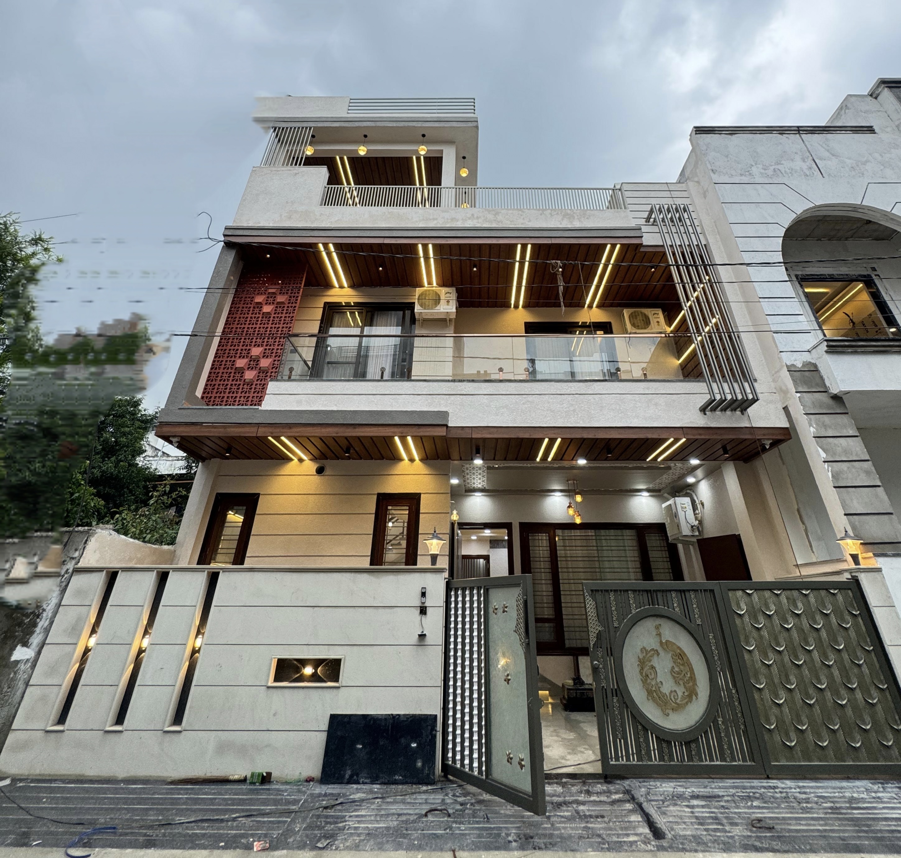 5 BHK + Pooja Room Villa For Sale in Anandam Luxury Kothi Near