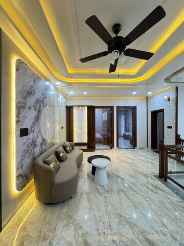 Gym in 5 BHK Villa at Vaishali Nagar – for Sale