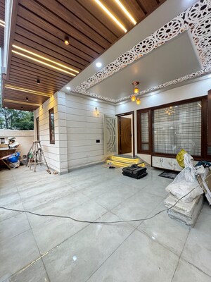 Parking in 5 BHK Villa at Vaishali Nagar – for Sale