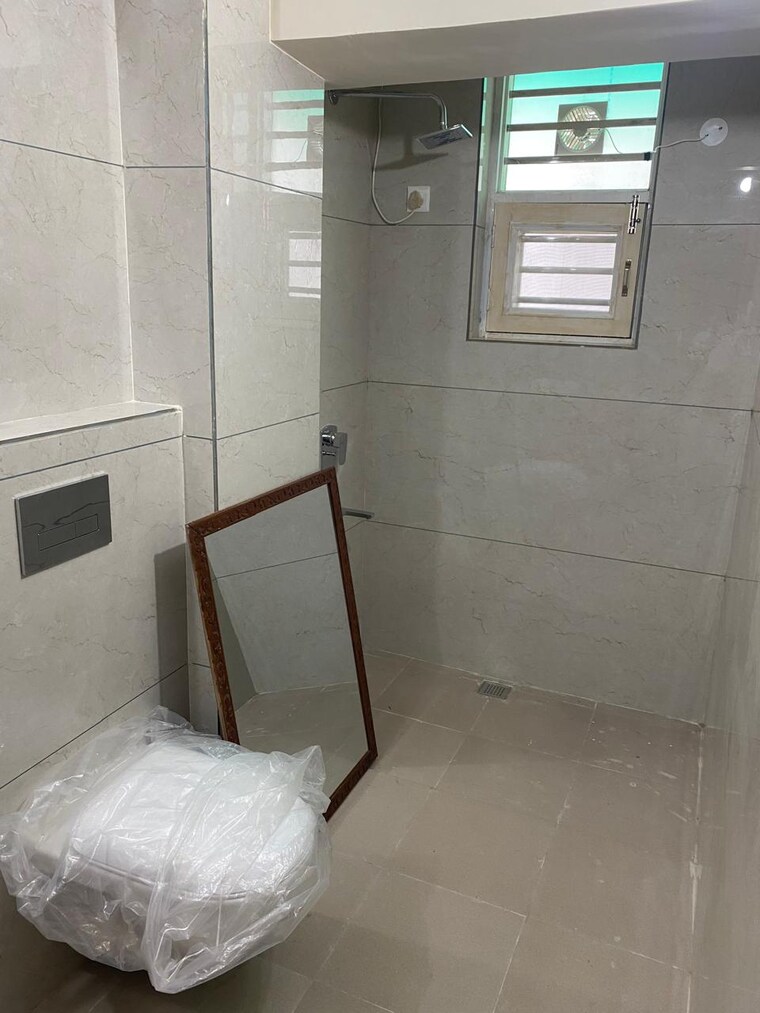 Bathroom, sector 22 2 Bedroom 1500 Sq.Ft. Builder Floor In Sector 22 Chandigarh 9192632