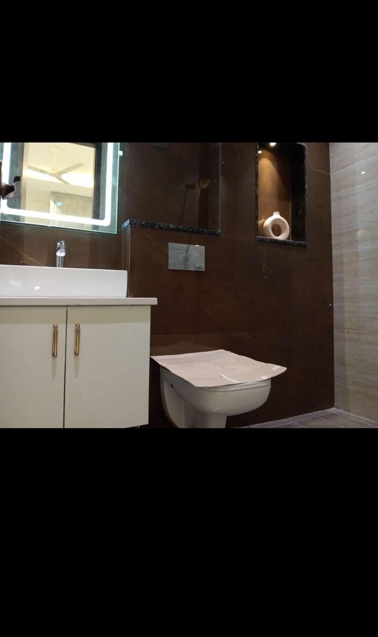 Bathroom, sushant-lok-2 3 Bedroom 1800 Sq.Ft. Builder Floor In Sector 57 Gurgaon 9192681